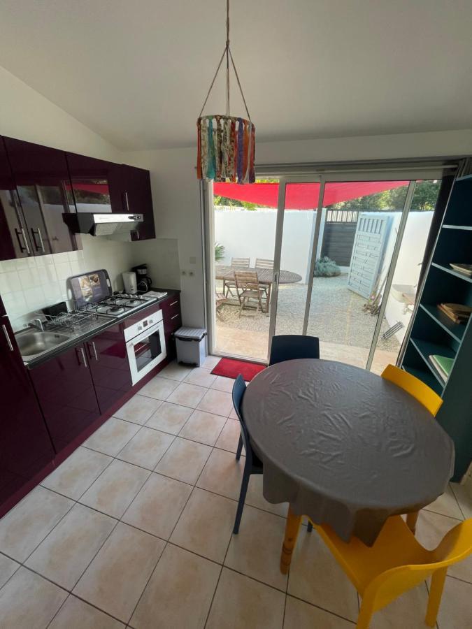 Le Clos Des Pins Vakantiehuis Rivedoux-Plage
