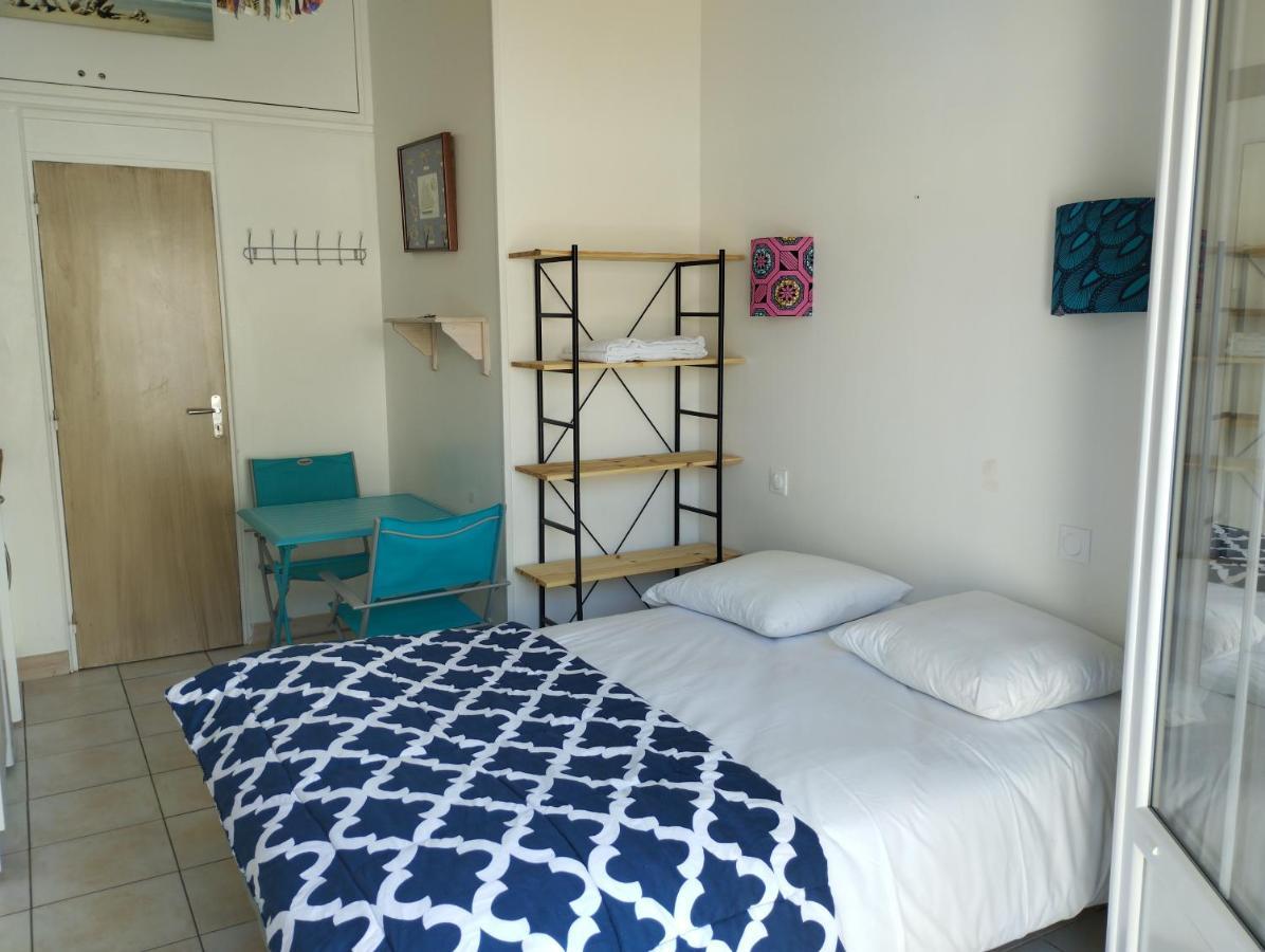 Le Clos Des Pins Vakantiehuis *