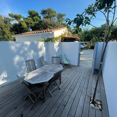 Le Clos Des Pins Rivedoux-Plage Exterior photo