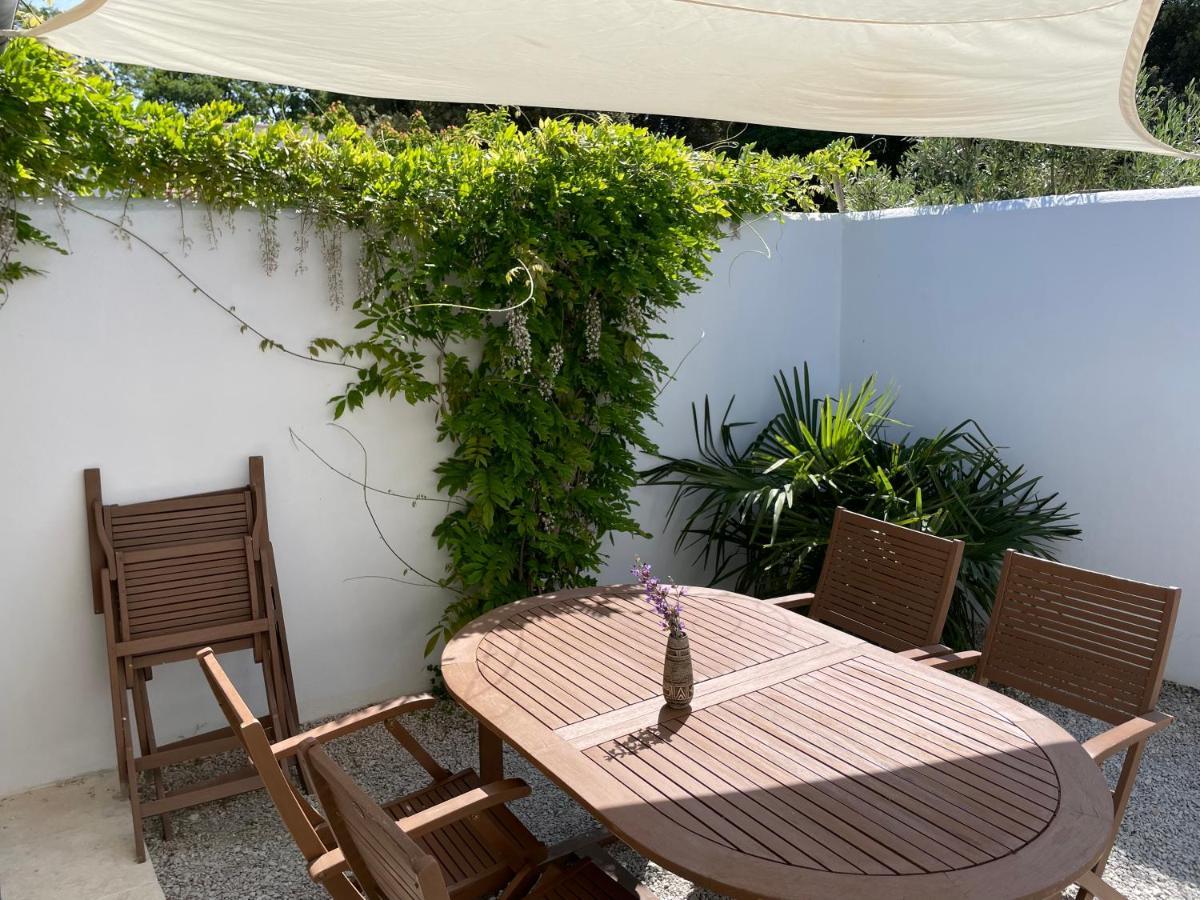 Le Clos Des Pins Casa de Férias Rivedoux-Plage