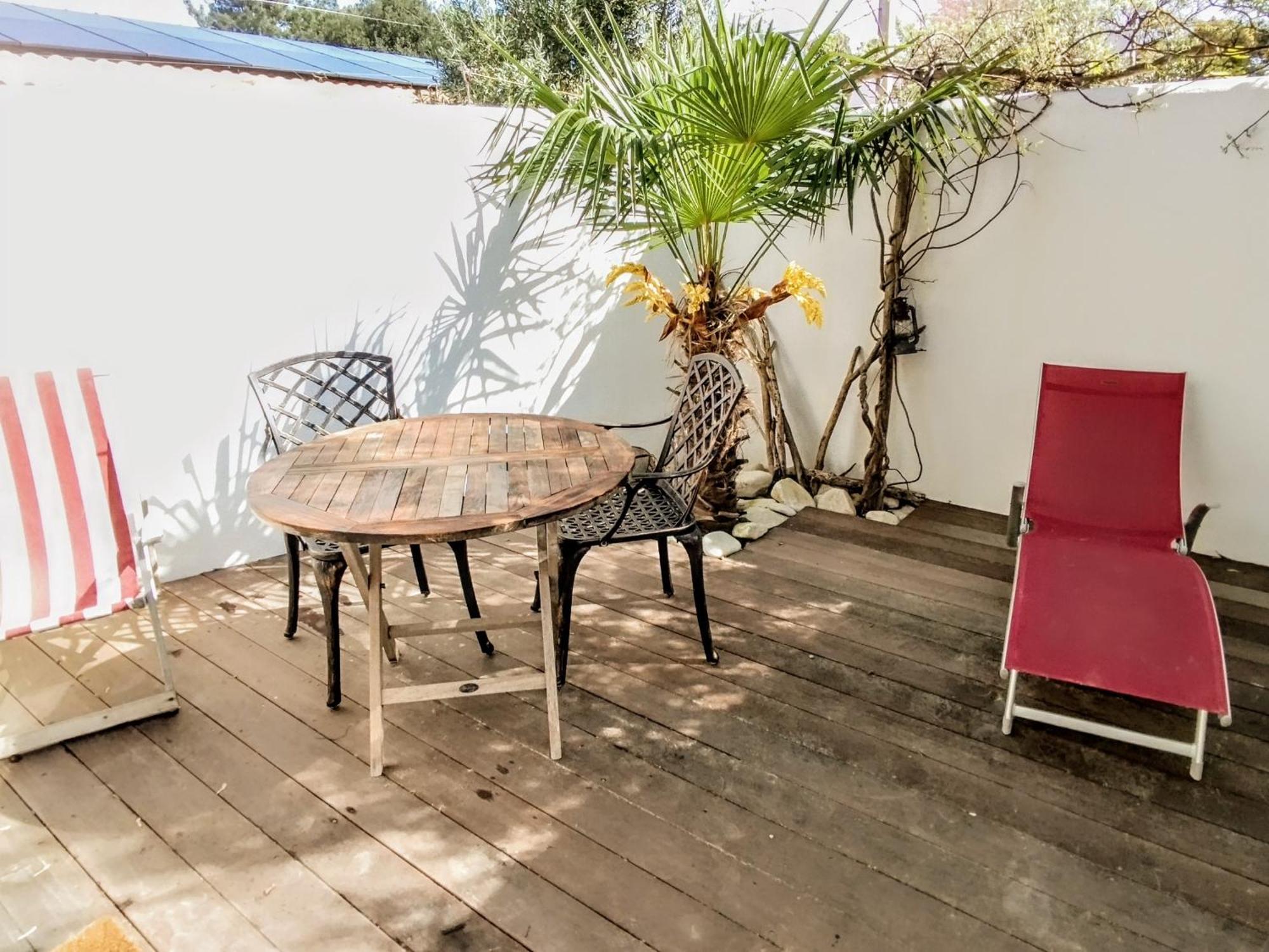 Le Clos Des Pins Casa de Férias *