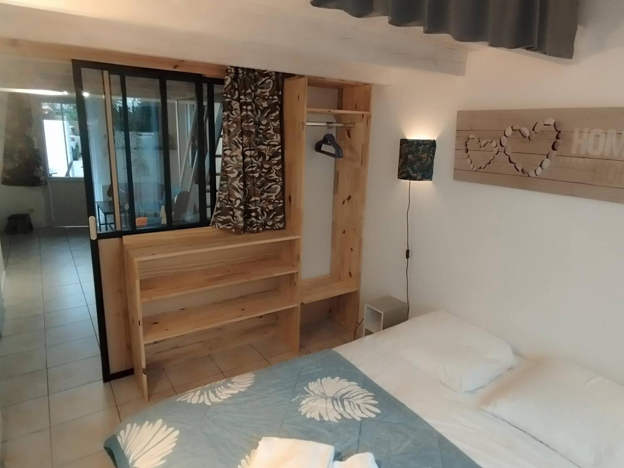 Le Clos Des Pins